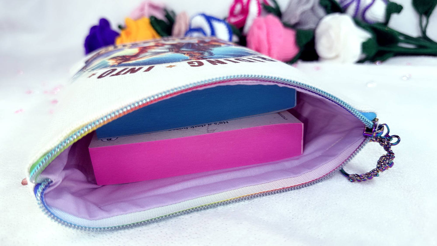 Whether you love beach reads, cowboy romances or dreamy seaside escapes, this book sleeve adds a touch of summer magic to your reading routine. handmade book sleeve designed by Roxana Roveno perfect for protect paperback books