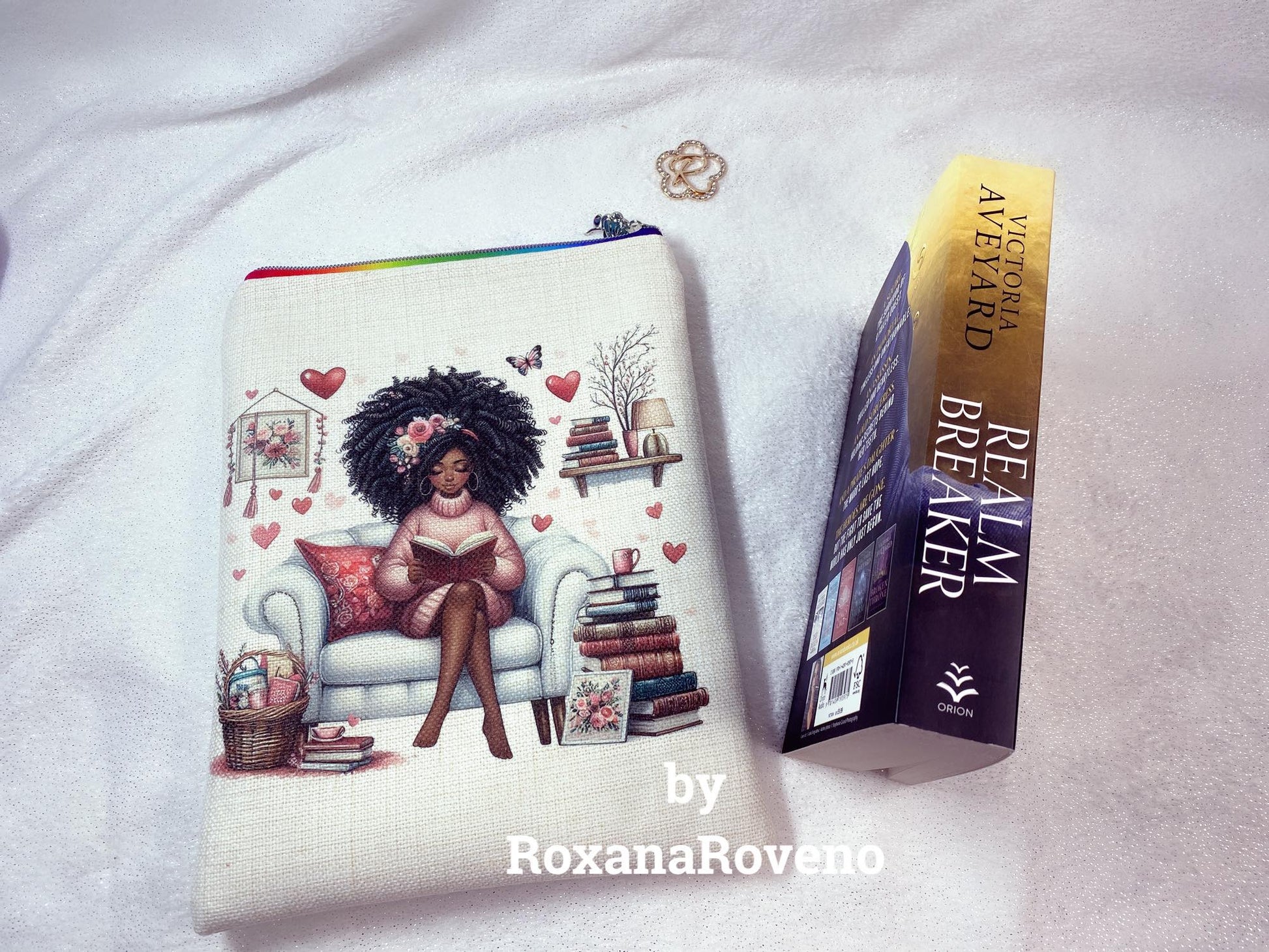 handmade book sleeve with a black beautiful girl reading book personalised gift by Roxana Roveno special gift for Valentine's day for a book lover face and back design fits well 'Realm Breaker' by Victoria Aveyard