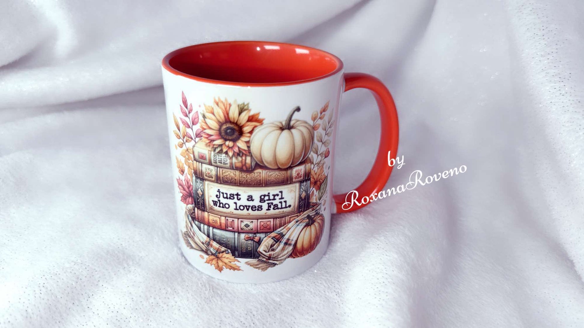 Pwrsonalised Autumn Mug by Roxana Roveno special designed for a book lover perfect gift for her with quote "just a girl who loves fall"